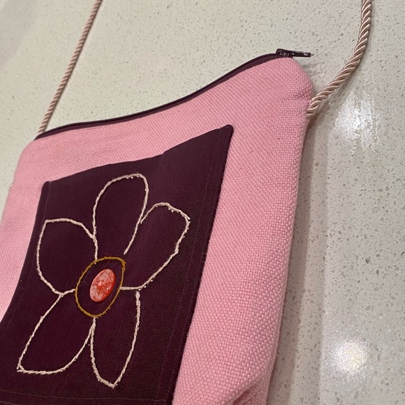 Cute Pink Vintage Flower Bag, great condition. - Picture 3 of 13